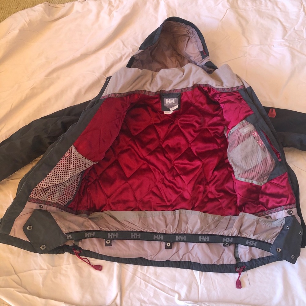 Helly Hansen Ski Jacket - image 8